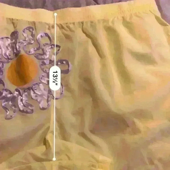 Nike Sportswear Uphoria Women's‎ Woven Shorts XXL 2X NWT Limited Edition - Picture 6 of 11